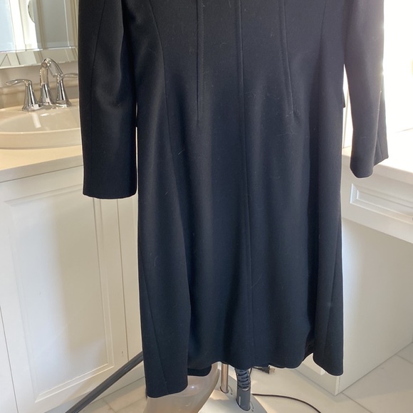 Hugo Boss winter coat - Picture 11 of 12